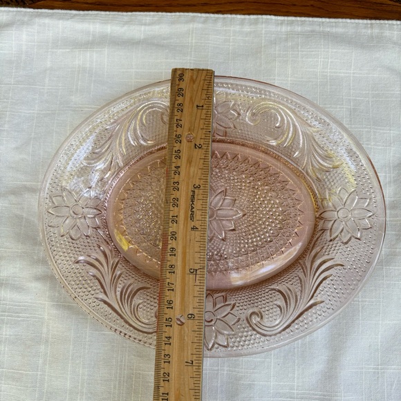 Vintage Indiana Glass Tiara Pink Peach Sandwich Pattern oval Serving Plate - Picture 3 of 6